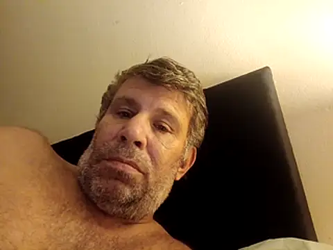 stud2512 Chat XXX live