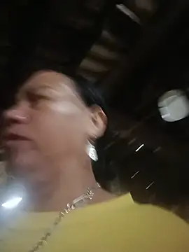 Chilly-wet's Live XXX Chat