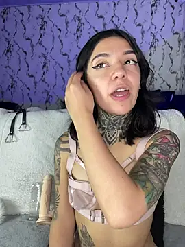 Chat XXX Live Lunai_gh