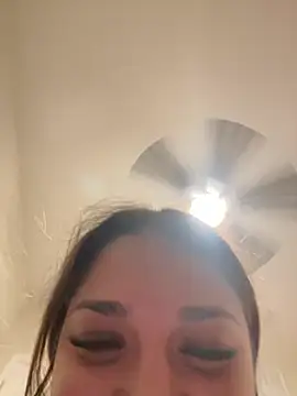 treasurebabii's Webcam Show
