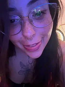 Mizztikaa Chat XXX in diretta