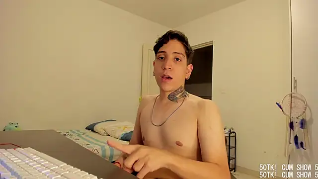 Michael_v77n Live XXX chat