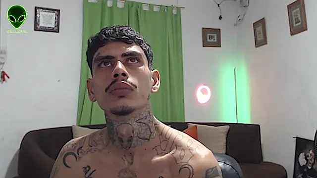 Živý XXX chat alpha_zom