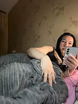 Czat XXX na żywo – Naughtbaby_2025