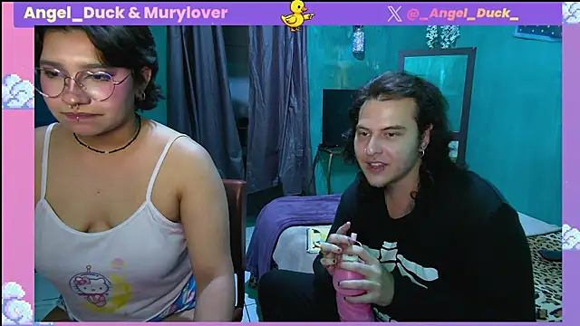 צ'אט XXX בשידור חי של Angel_Duck