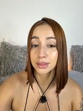 Yelena_Miller1's Live XXX Chat
