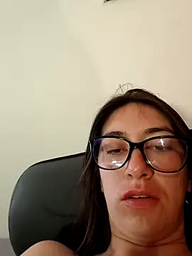 DaddyLolii Adlı Modelin Canlı XXX Sohbeti