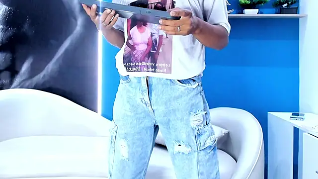 Chat +18 de TenderTeacher ao vivo