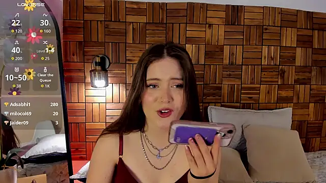 ambaar__1 élő XXX-chatje