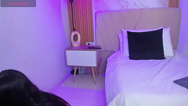 Chat XXX Live j_belle_