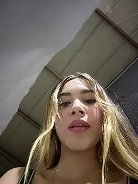 Chat +18 de Natalia__vidal ao vivo