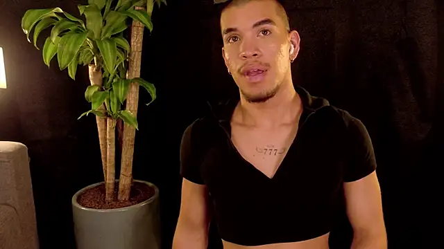 Chat XXX Live Bruno___69