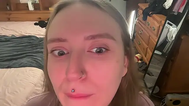 Pattyworld69 Live XXX-Chat