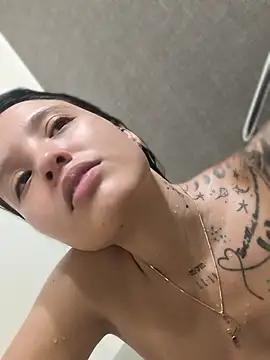 Chat +18 de LorenRosse ao vivo