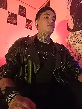 AlecBanne_ élő XXX-chatje
