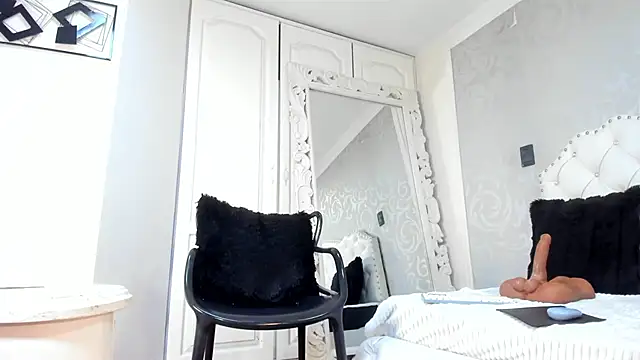Živý XXX chat LilithBoneth