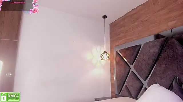Rose__Evans__ 라이브 XXX 채팅
