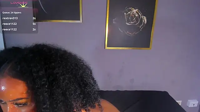 Chat +18 de TAYRA_CASTLE ao vivo