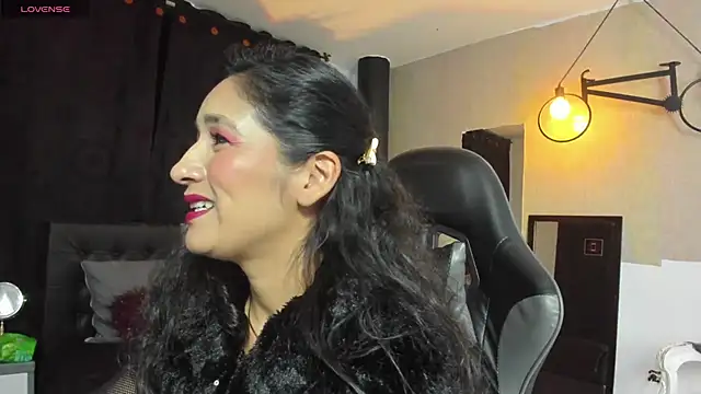 Vicky_Angeel Chat XXX in diretta