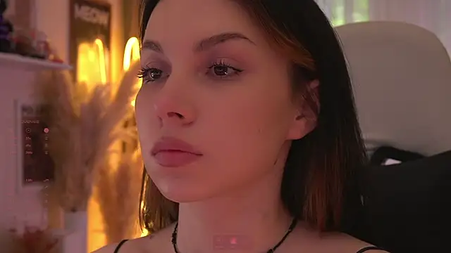 Chat +18 de Akaruiiii ao vivo