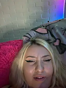 NibiruNairobi69 Live XXX-chat
