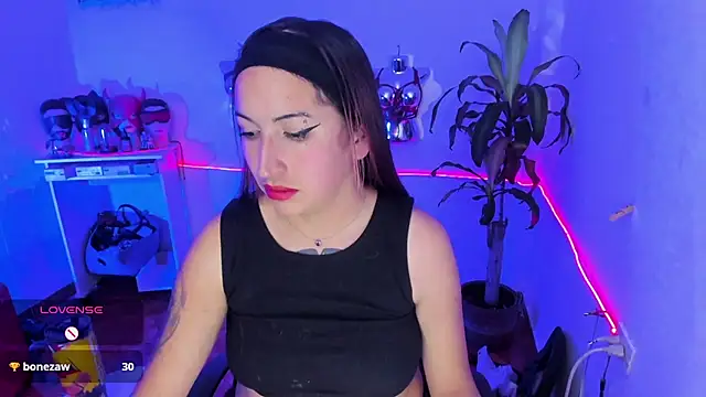LucyStrike_ Live XXX-chat