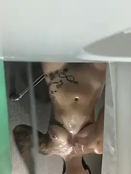 LorenRosse Adlı Modelin Canlı XXX Sohbeti