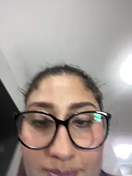 croftsmila Live XXX-chat