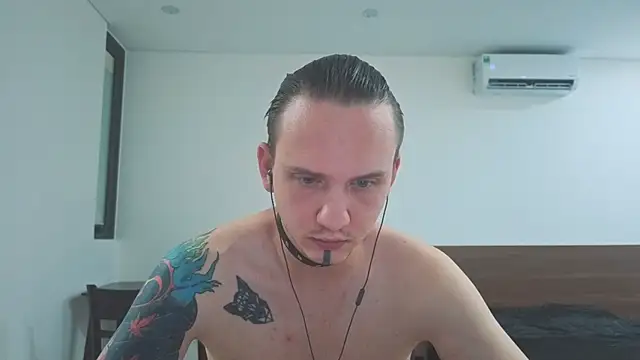 Silent_Stitch – Live XXX-chat