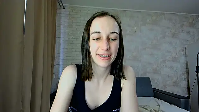 Anika_bloom 现场XXX聊天