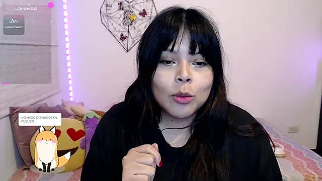 EllieMoonX's Live XXX Chat