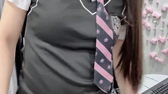 KaleAnisa's Live XXX Chat