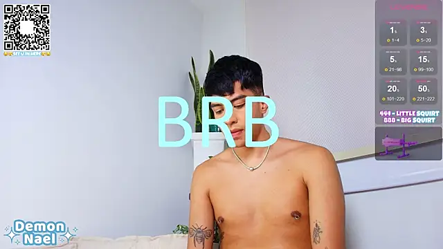juandemon élő XXX-chatje