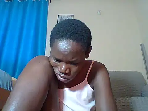 Blacksexyqueen24's Live XXX Chat