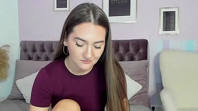 Evalaniss Chat XXX live