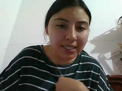 _Romilly_'s Live XXX Chat