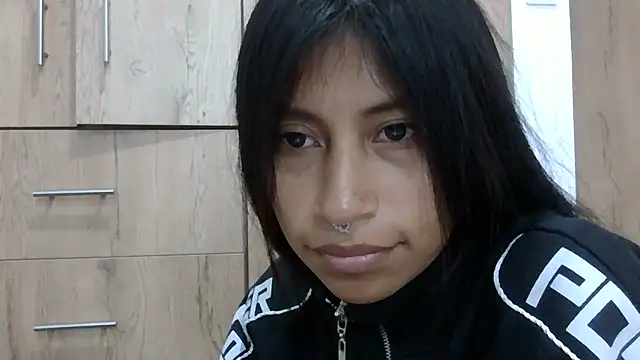 Pocahontas_Honey Live XXX-chat