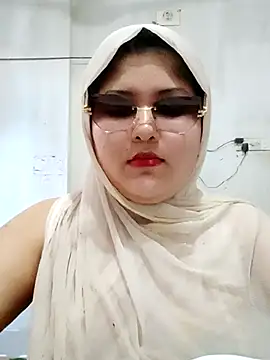 Nusrat-N Live XXX-Chat