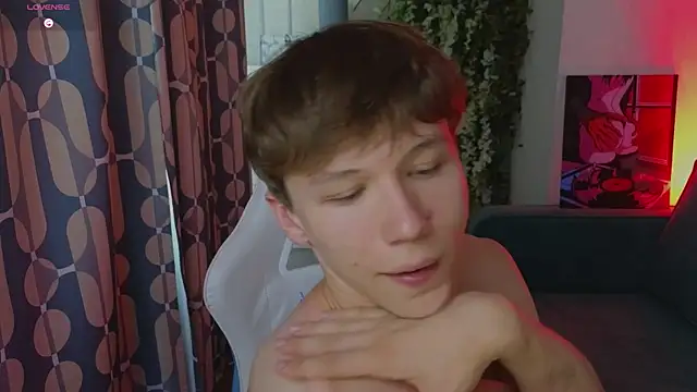 cuMte_boy live XXX chat