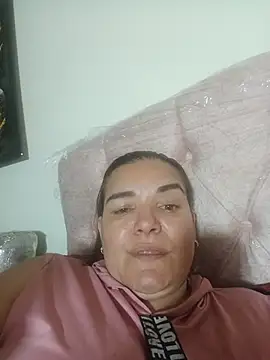 Chat +18 de Zuleyka_47 ao vivo
