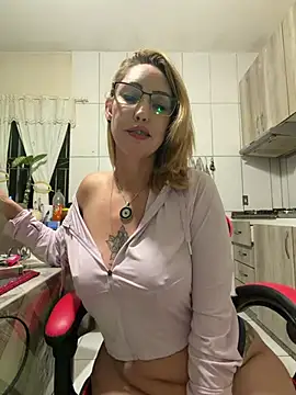 RAIRAsexy: απευθείας συνομιλία ΧΧΧ