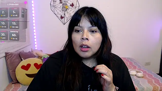 EllieMoonX Live XXX-chat