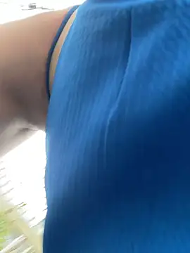 Chat XXX en directo de KIRA_kiki
