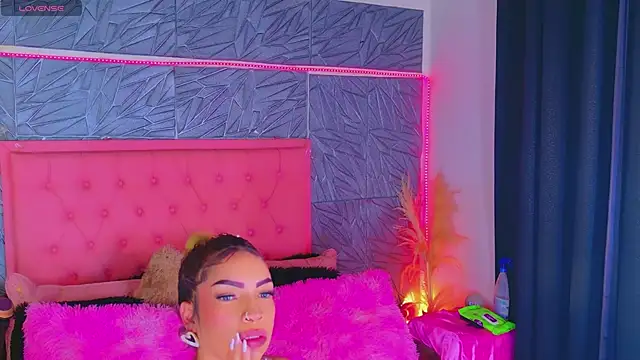 Chatroom XXX en direct de macasweet