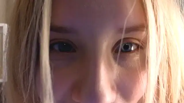 sarakaell Live XXX-chat