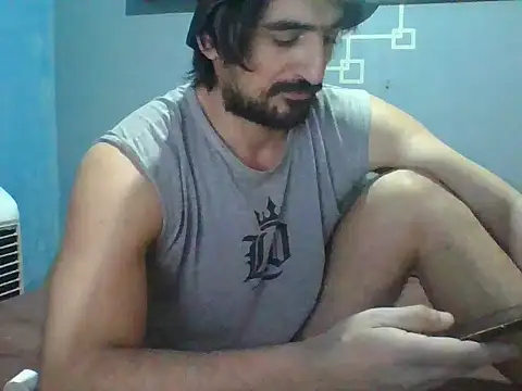 tanobighorse's Live XXX Chat