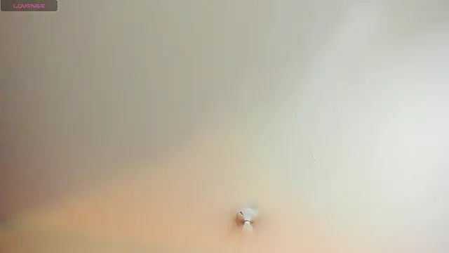 Vicky_Angeel Adlı Modelin Canlı XXX Sohbeti