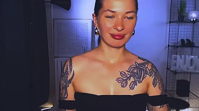 AlexaSven 现场XXX聊天