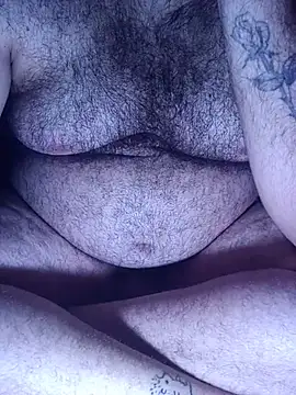 big__bearrr: онлайн-секс-чат