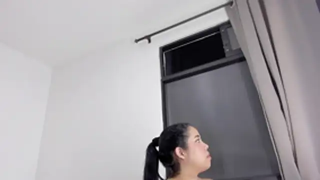Emma_lean 现场XXX聊天